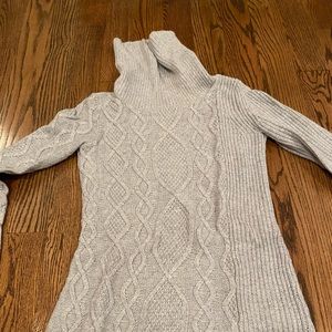 A Pea in the Pod sweater dress